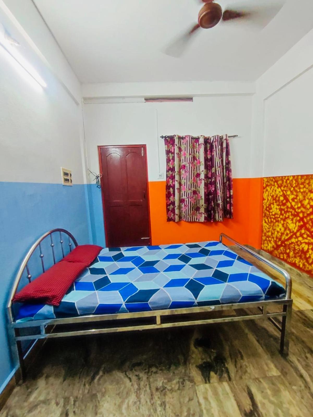 Omega Tourist Home Thrissur Ngoại thất bức ảnh